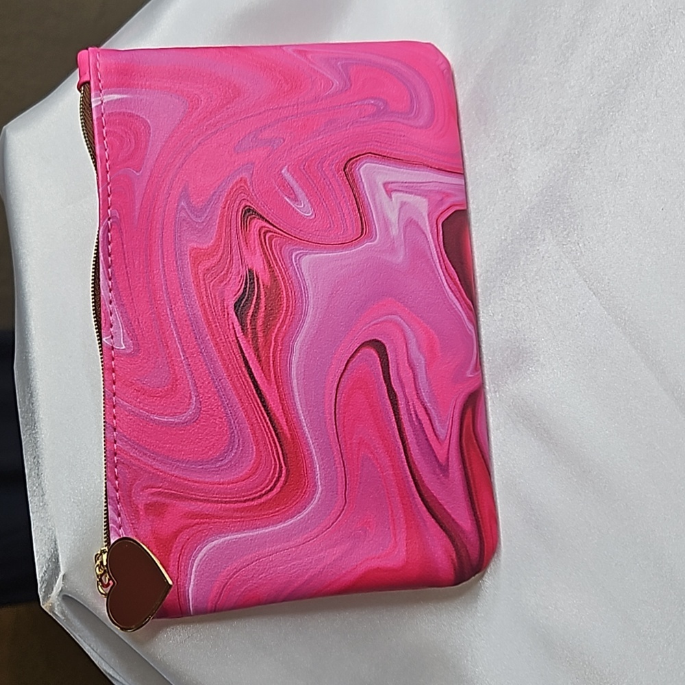 ipsy Make Up Bag Pink Heart Hang Tag